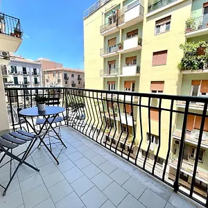 Le Stanze Di Ruggero Guest house