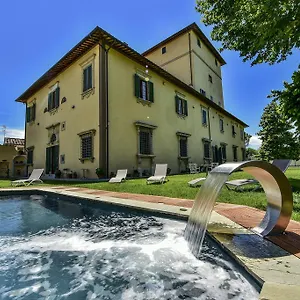 Torre Dei Lari Residenza D'epoca Bed & Breakfast Firenze